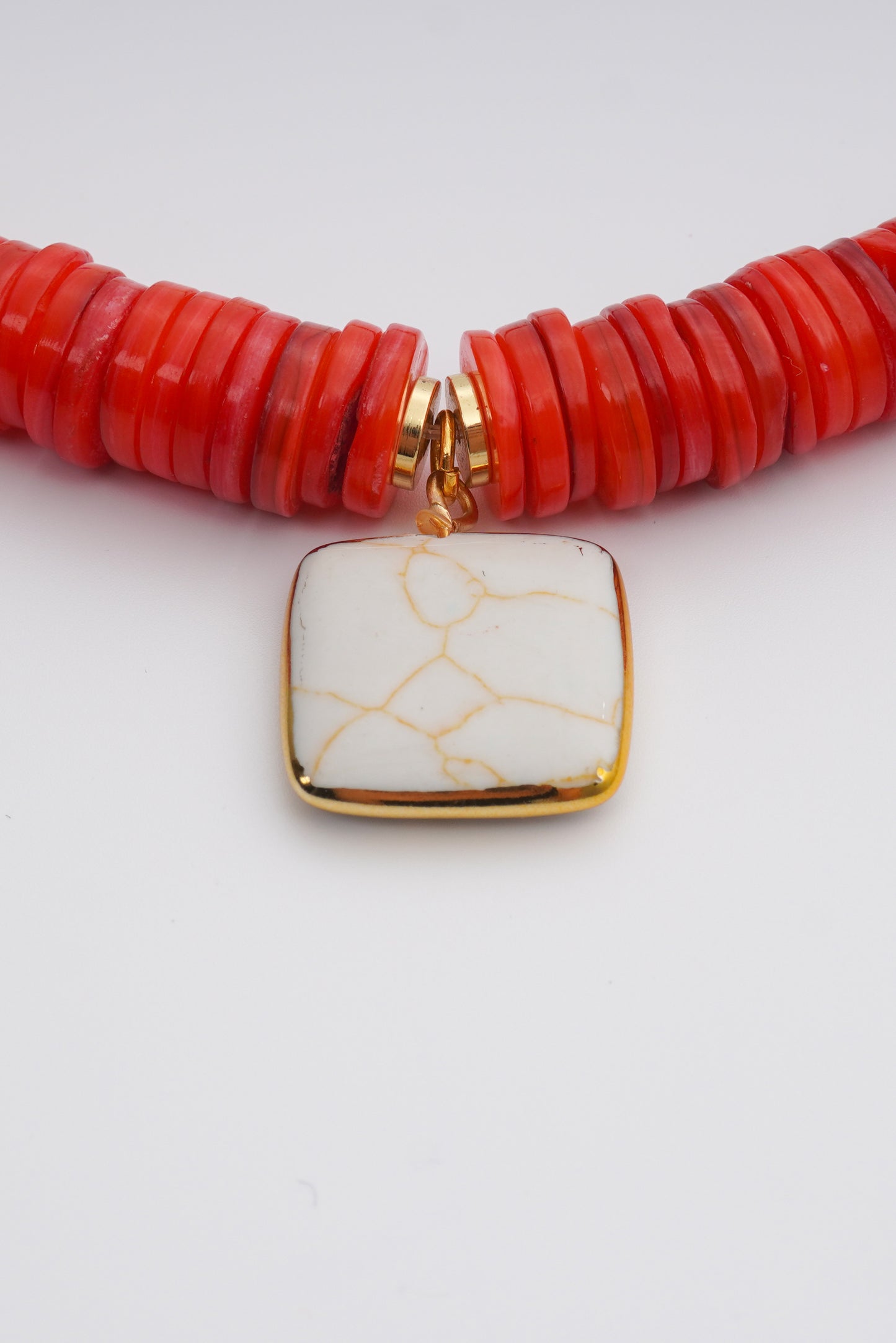 Vulcao Necklace - Red Coral Stone Necklace