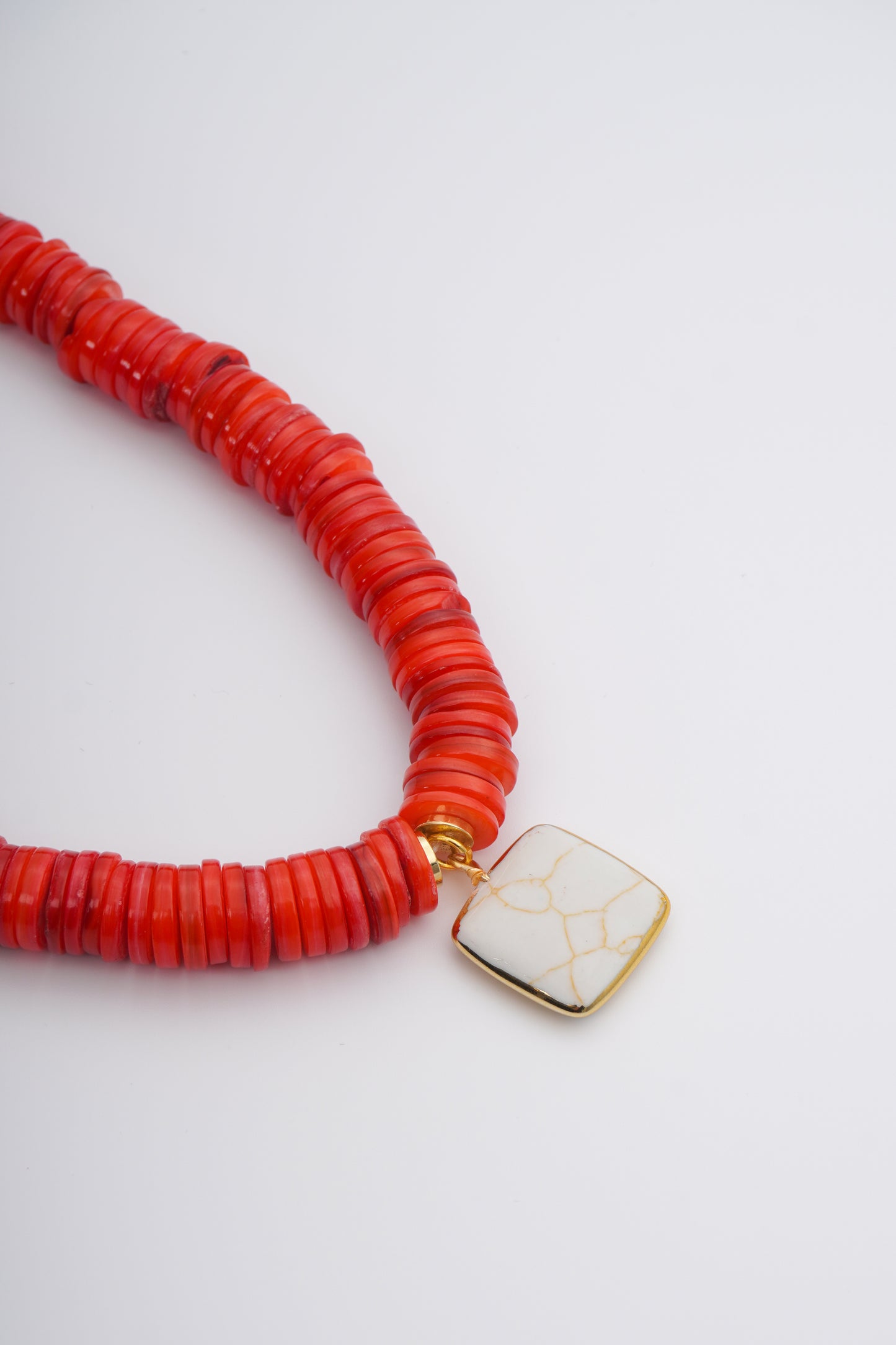 Vulcao Necklace - Red Coral Stone Necklace